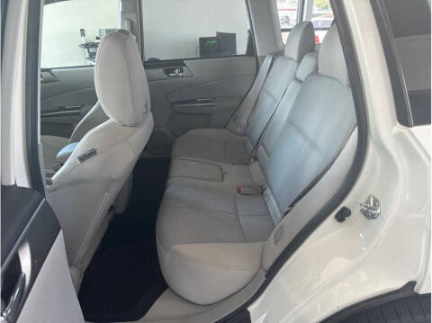 2011 Subaru Forester 2.5X Premium