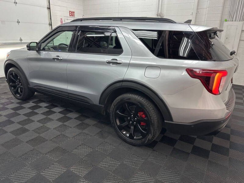 2022 Ford Explorer ST