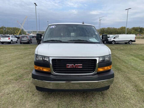 2024 GMC Savana 2500
