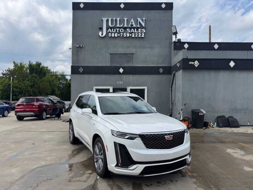 2025 Cadillac XT6 Premium Luxury's photo