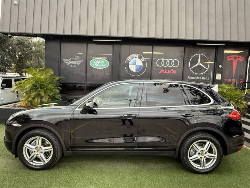 2014 Porsche Cayenne Platinum