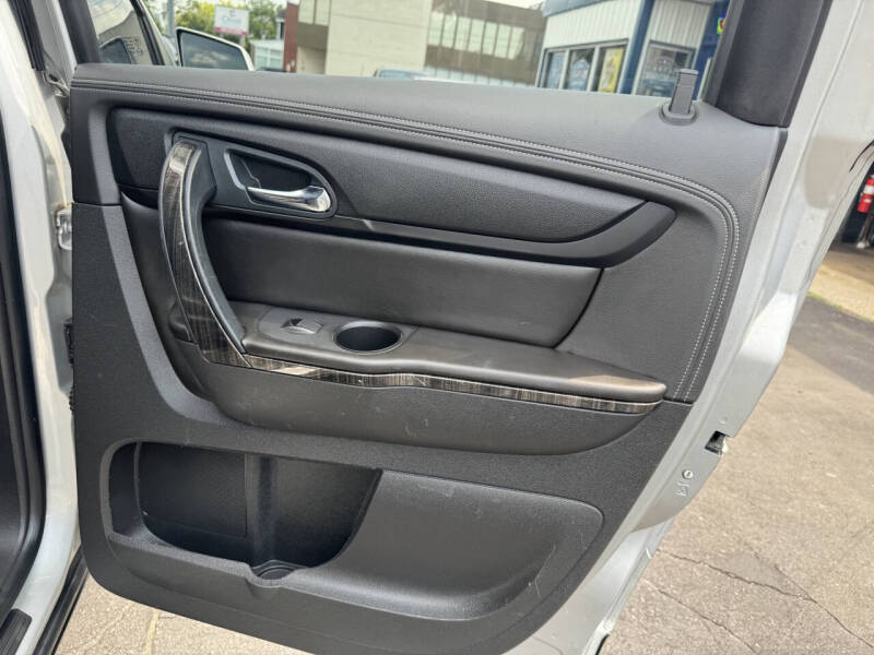 2017 GMC Acadia Limited