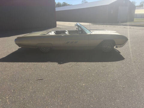 1963 Ford Thunderbird