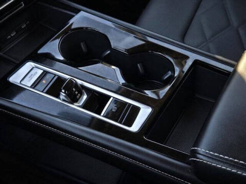 2024 Volkswagen Atlas SE