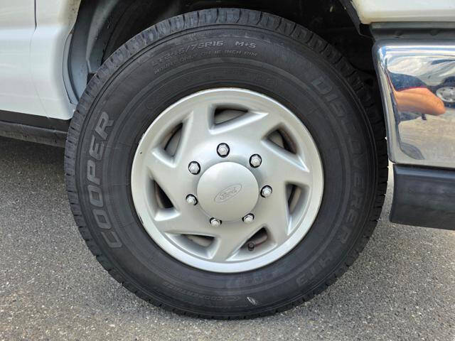 2012 Ford E-Series E-250