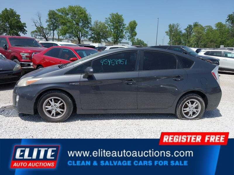 2011 Toyota Prius Two