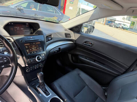 2017 Acura ILX w/Tech