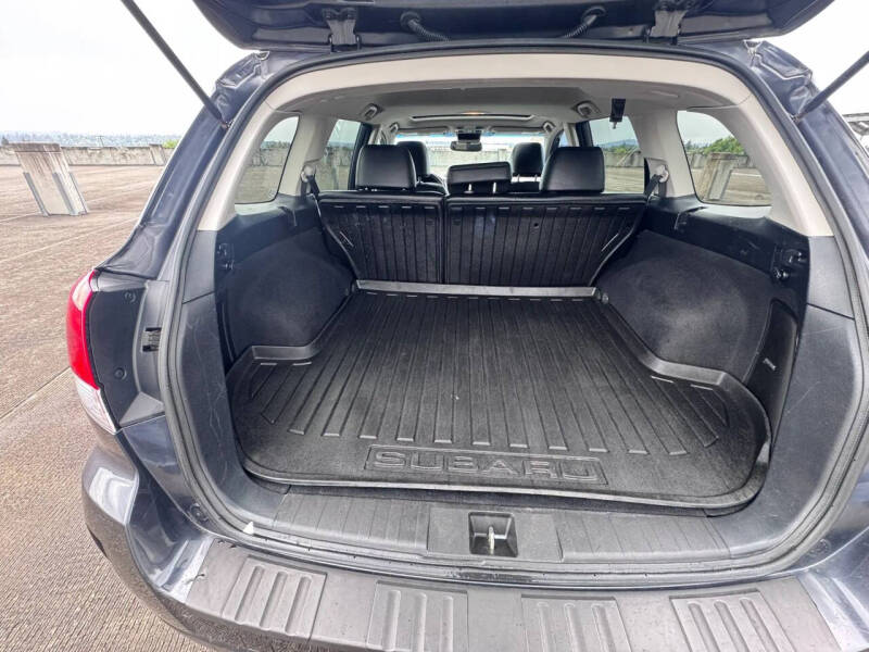 2013 Subaru Outback 2.5i Limited