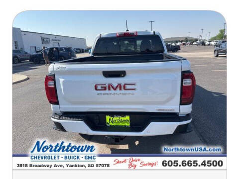 2025 GMC Canyon Elevation