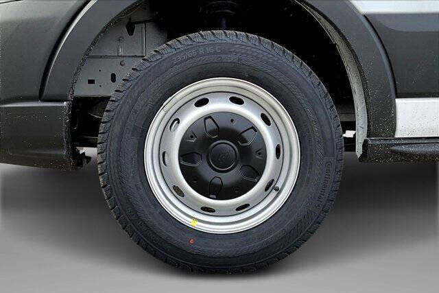 2025 Ford Transit 250