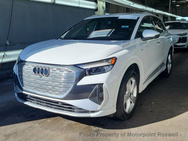 2024 Audi Q4 e-tron quattro Premium 50