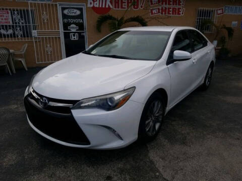 2015 Toyota Camry for sale at VALDO AUTO SALES in Hialeah FL