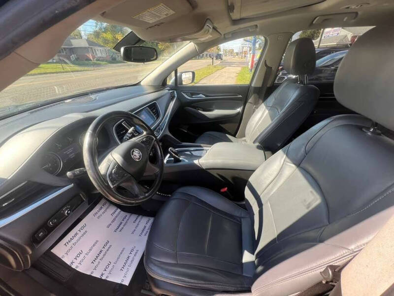 2020 Buick Enclave Essence