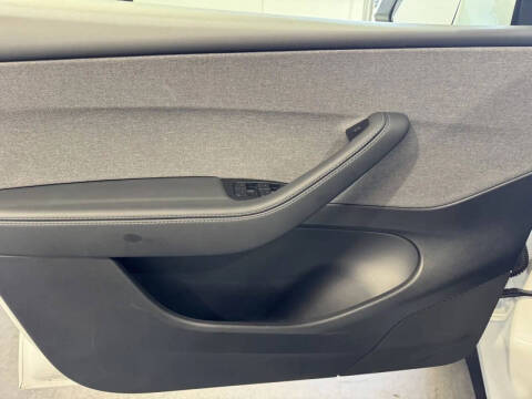 2026 Tesla Model Y Long Range