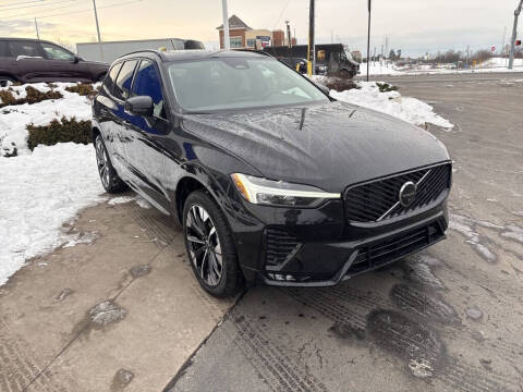 2026 Volvo XC60 B5 Plus