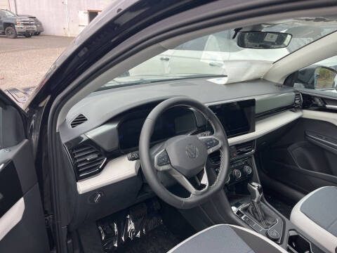 2025 Volkswagen Taos S 4Motion