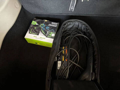 2024 Chrysler Pacifica Plug-In Hybrid Select