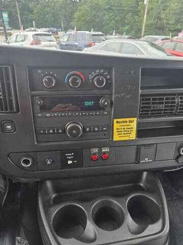 2017 GMC Savana 2500