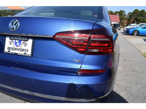 2017 Volkswagen Passat 1.8T SEL Premium