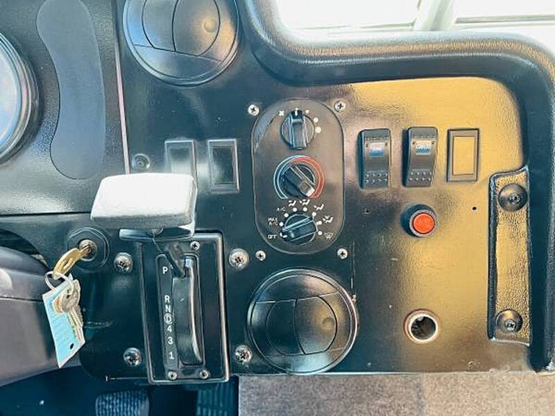 2006 Freightliner MT45 Chassis