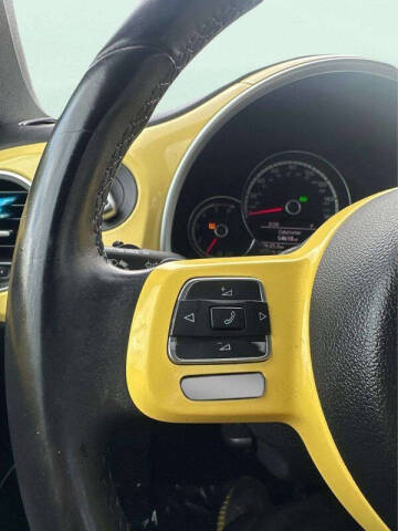 2013 Volkswagen Beetle Convertible