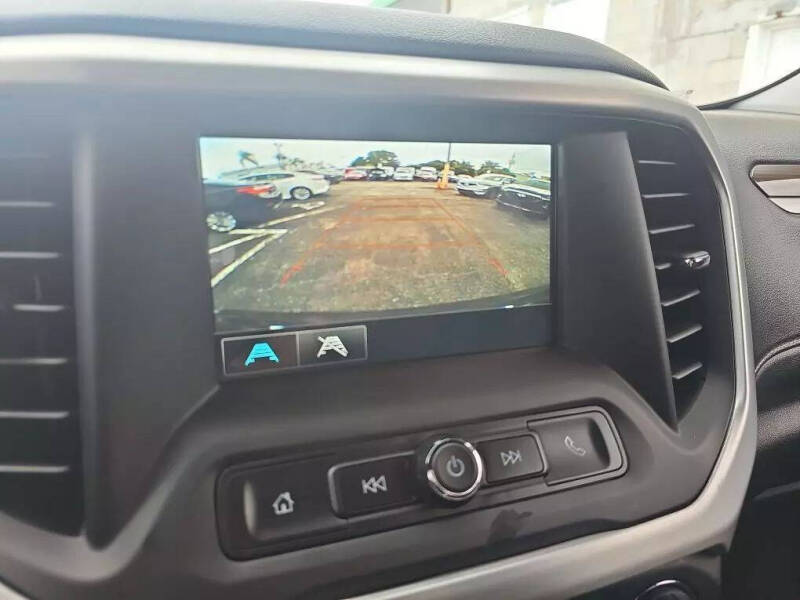 2019 GMC Acadia SLE-1