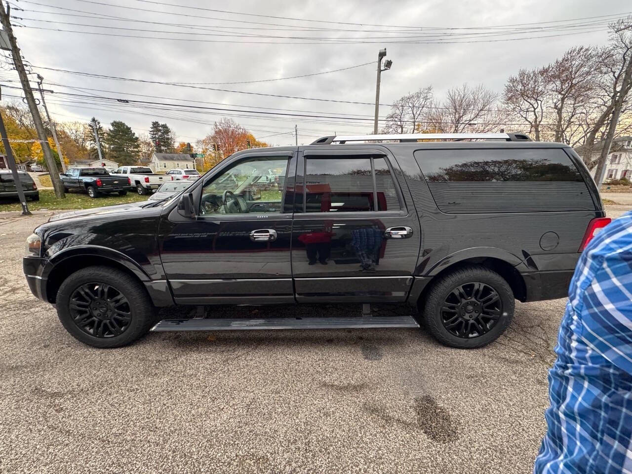 2011 Ford Expedition EL for sale at BENZEN AUTO LLC in Ashtabula, OH