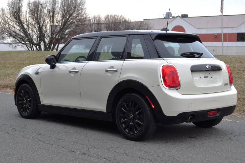 2016 MINI Hardtop 4 Door Cooper
