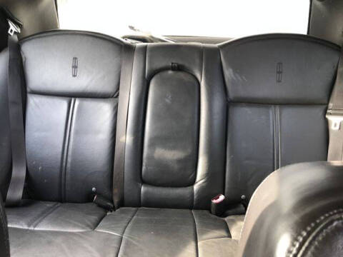 2011 Lincoln Town Car