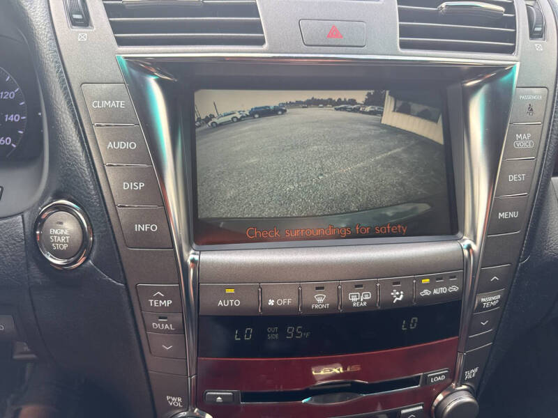 2007 Lexus LS 460