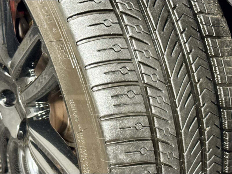 2023 Maserati Quattroporte Modena Q4