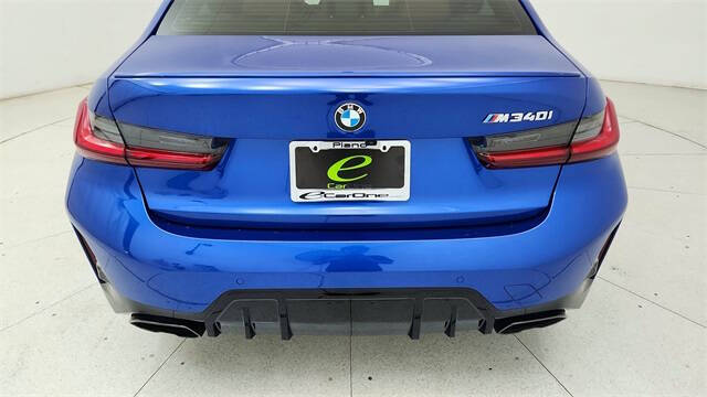 2025 BMW 3 Series M340i