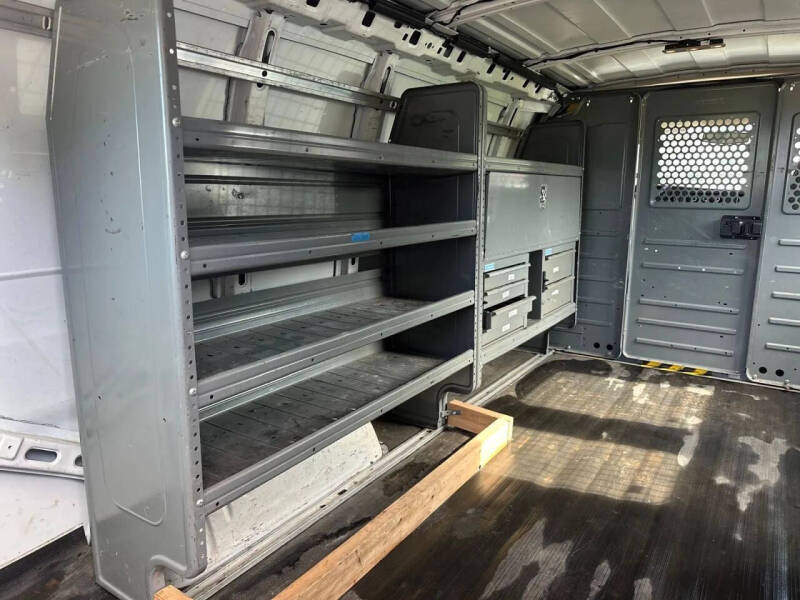 2015 GMC Savana 2500