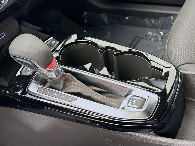 2026 Chevrolet Trax RS - Photo 18