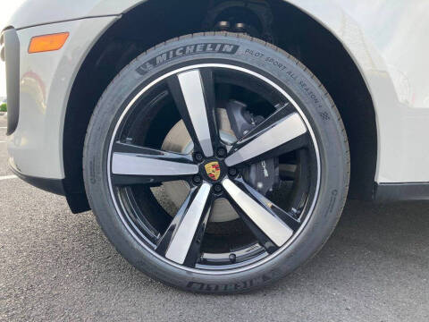 2024 Porsche Macan