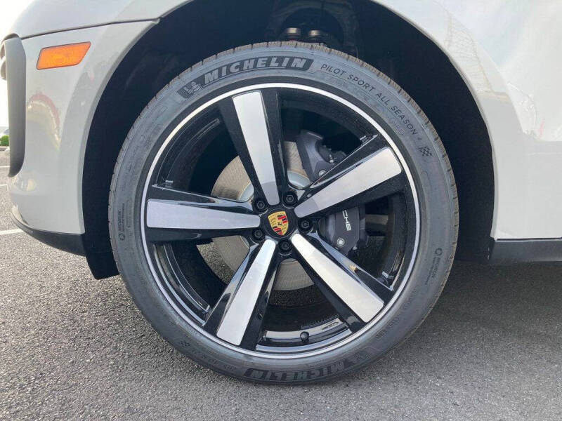2024 Porsche Macan