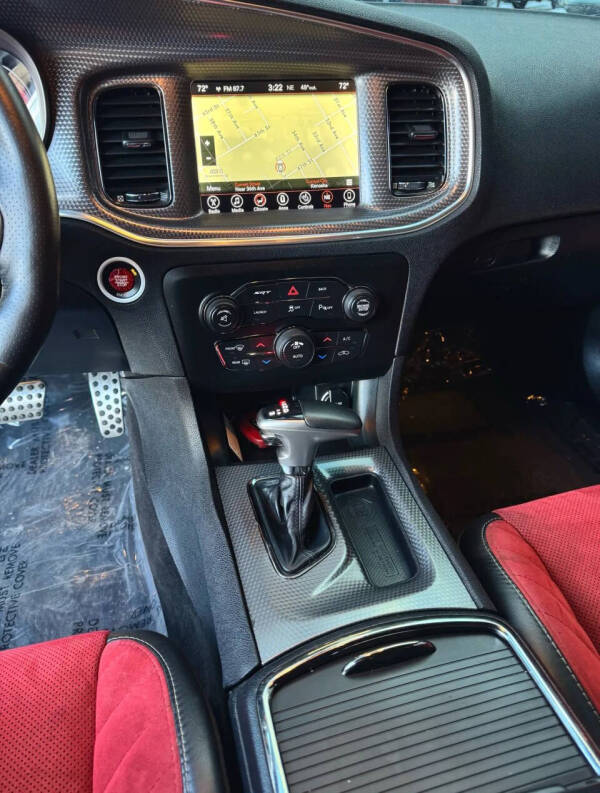 2016 Dodge Charger SRT Hellcat