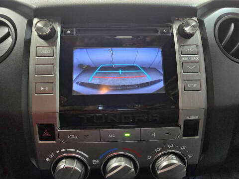 2017 Toyota Tundra SR