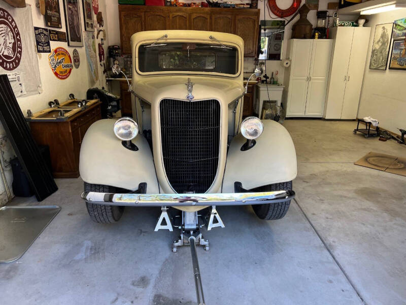 1936 Ford Model 67