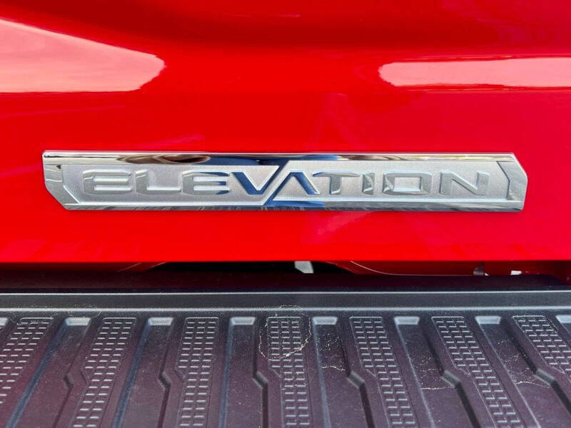 2026 GMC Sierra 1500 Elevation Standard