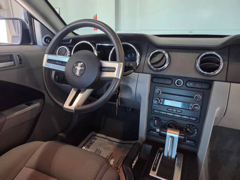 2009 Ford Mustang V6 Premium