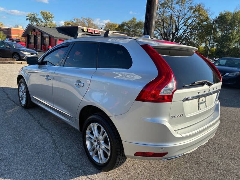 2016 Volvo XC60 T5 Drive-E Premier