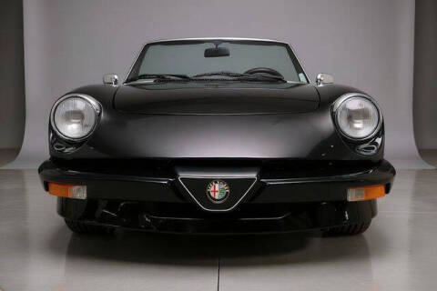 1986 Alfa Romeo Spider Veloce
