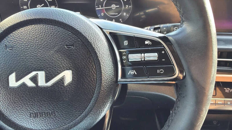 2024 Kia Seltos EX