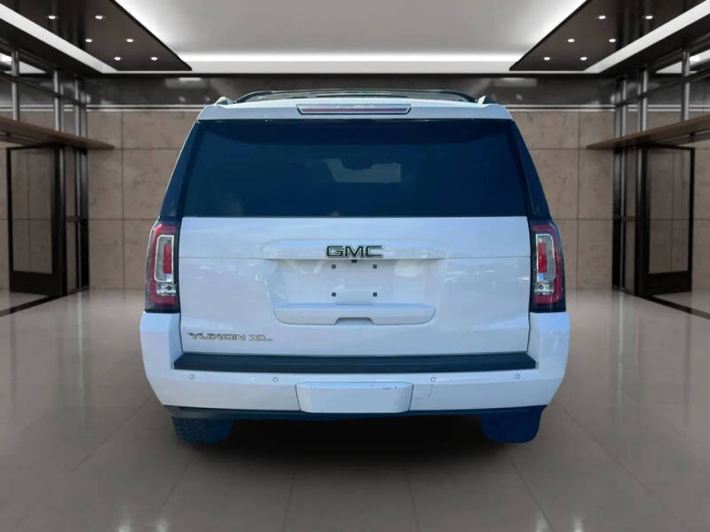 2016 GMC Yukon XL SLT