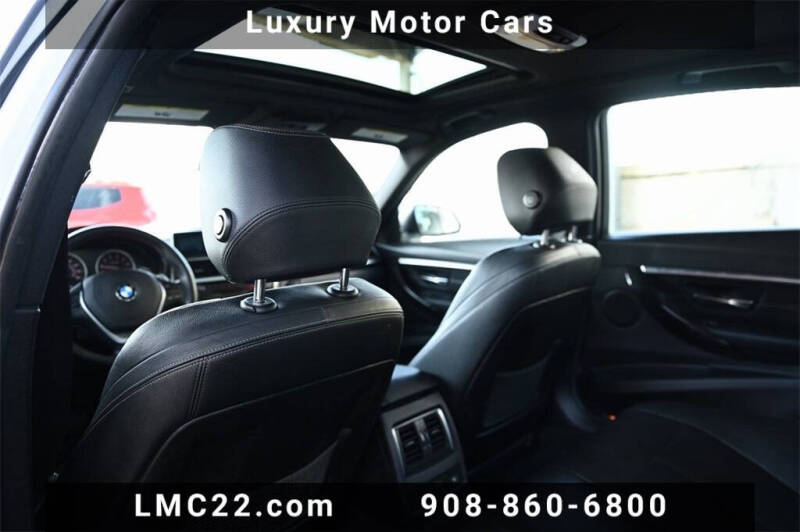 2017 BMW 3 Series 330i xDrive