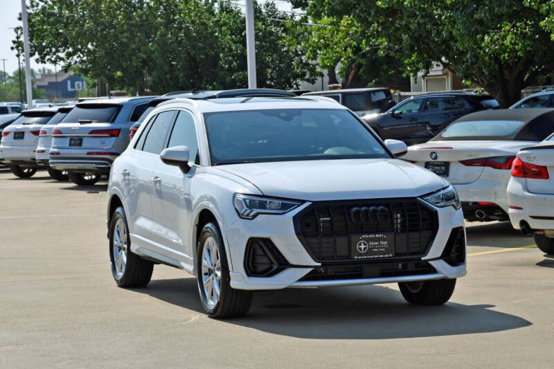 2025 Audi Q3 S Line Premium's photo