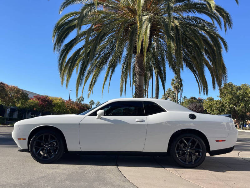 2023 Dodge Challenger SXT