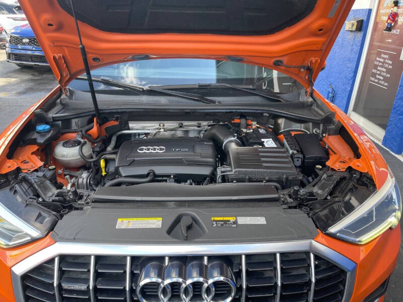 2019 Audi Q3 quattro Premium Plus 45 TFSI