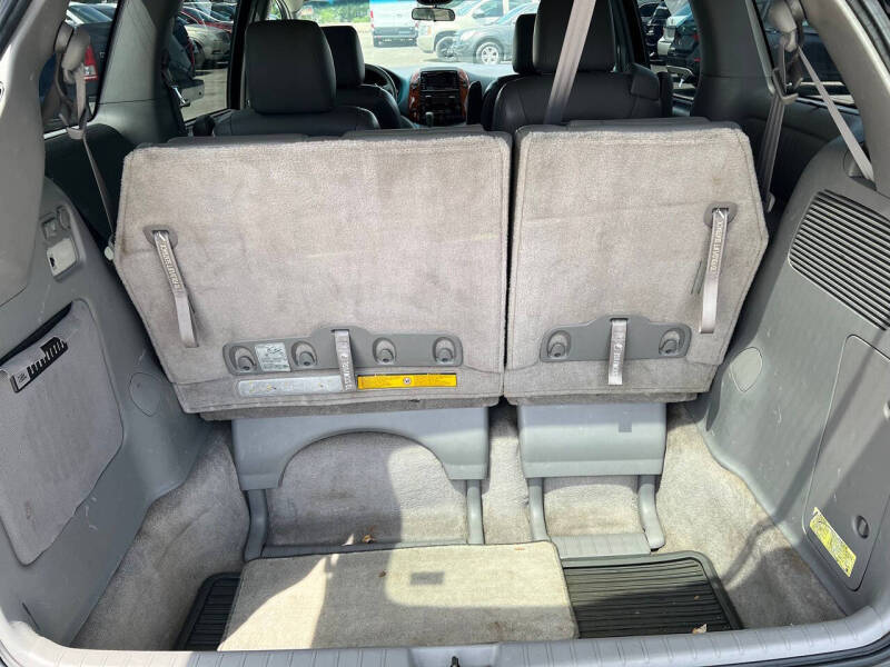2009 Toyota Sienna XLE
